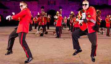 The Kiwis go Gangnam Style.